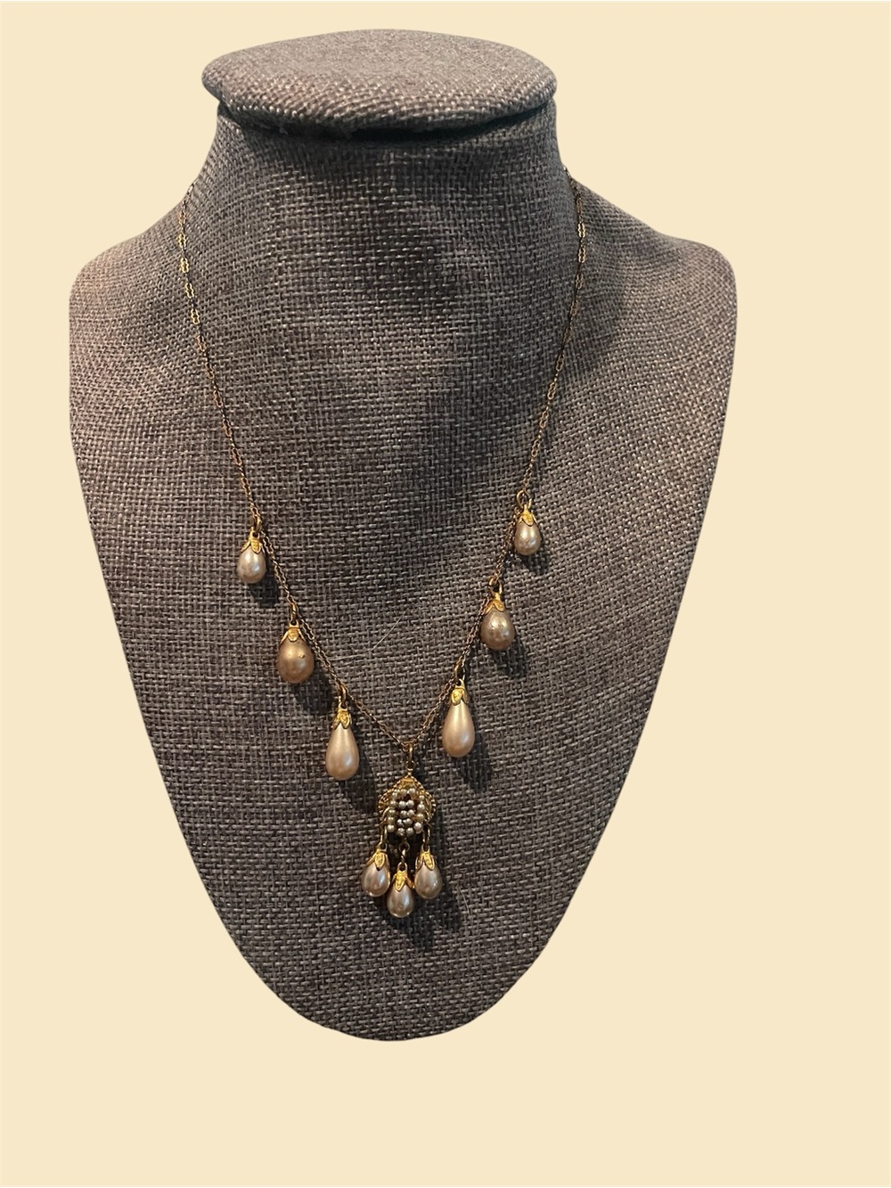 Janney Gold-Tone Teardrop Pearl Pendant Necklace - Unbranded
